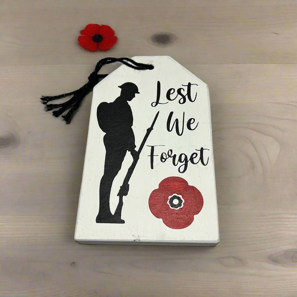 Remembrance Day  Wood Tag DIY Kit - Support Our Veterans